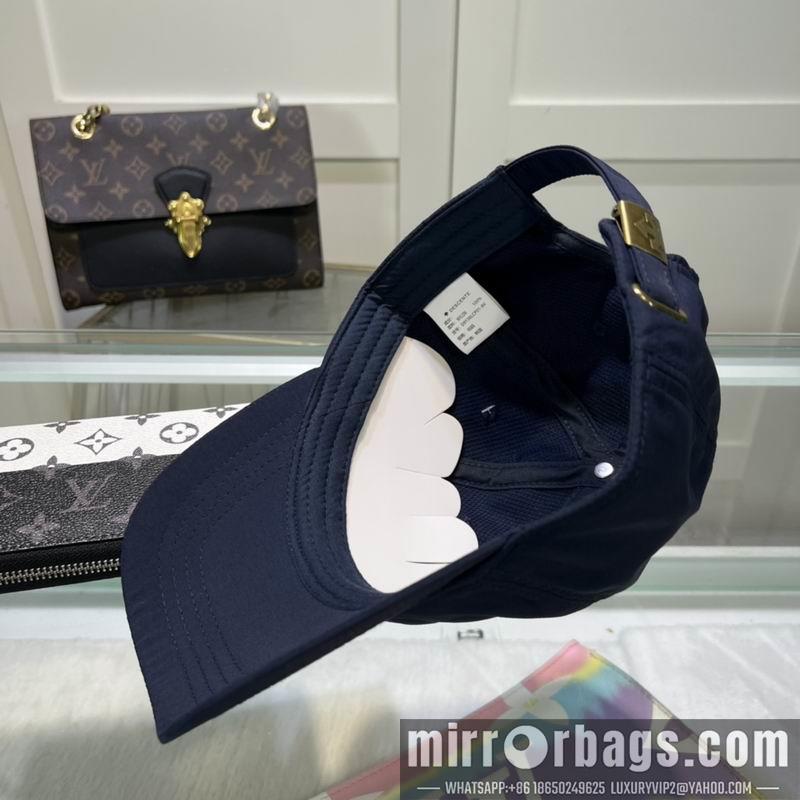 Descente Hat dx05