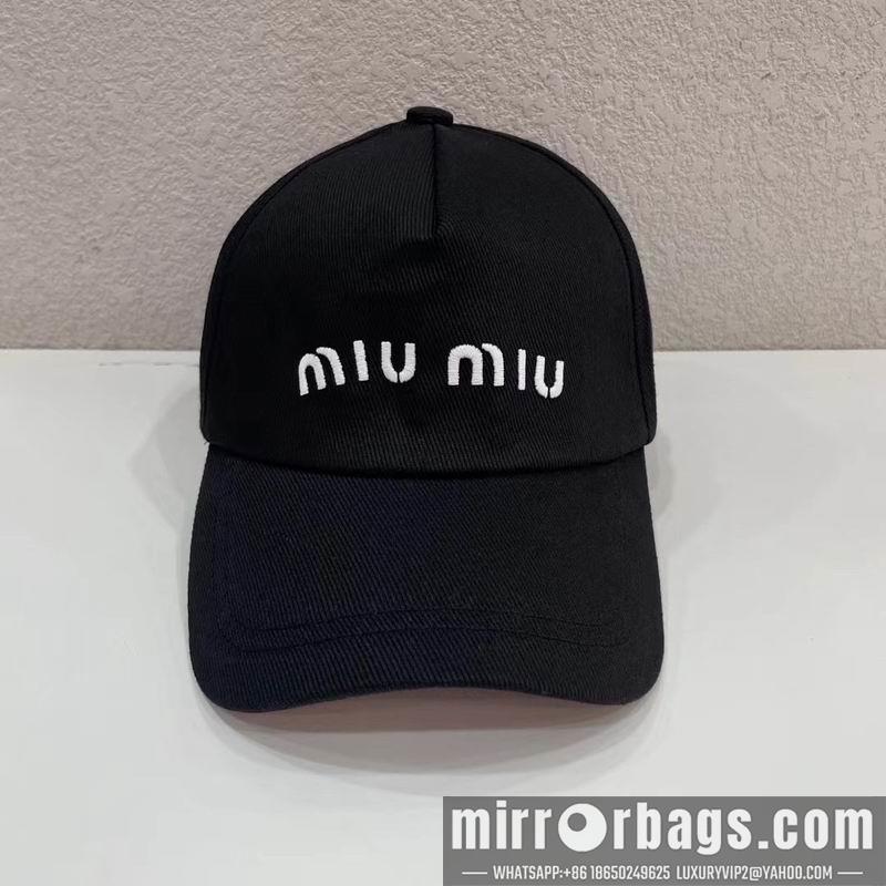 Miumiu Hat 072801