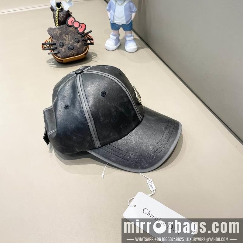 Dior Hat 072802