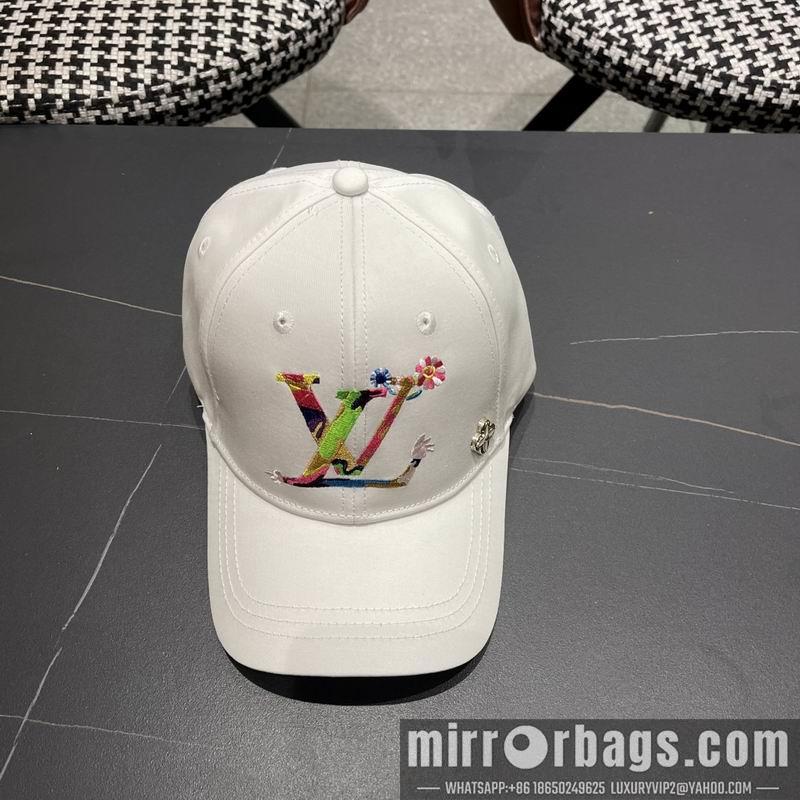LV Hat 030916