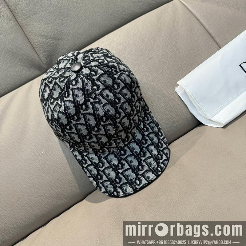 Dior Hat dx66