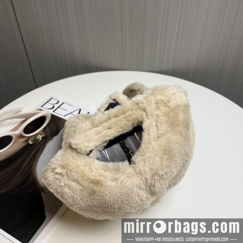 Prada Hat dx56