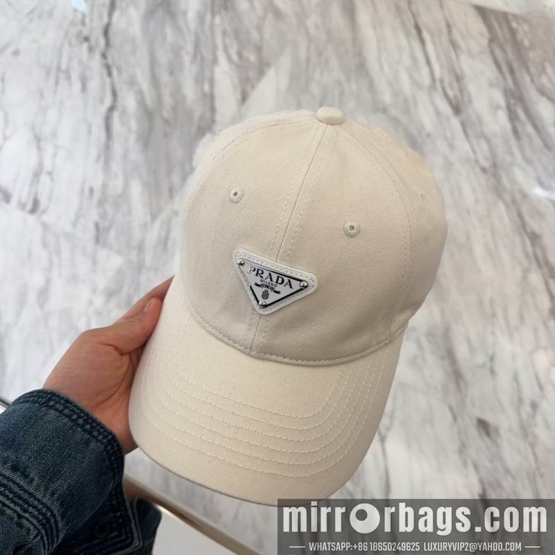 Prada Hat dx18