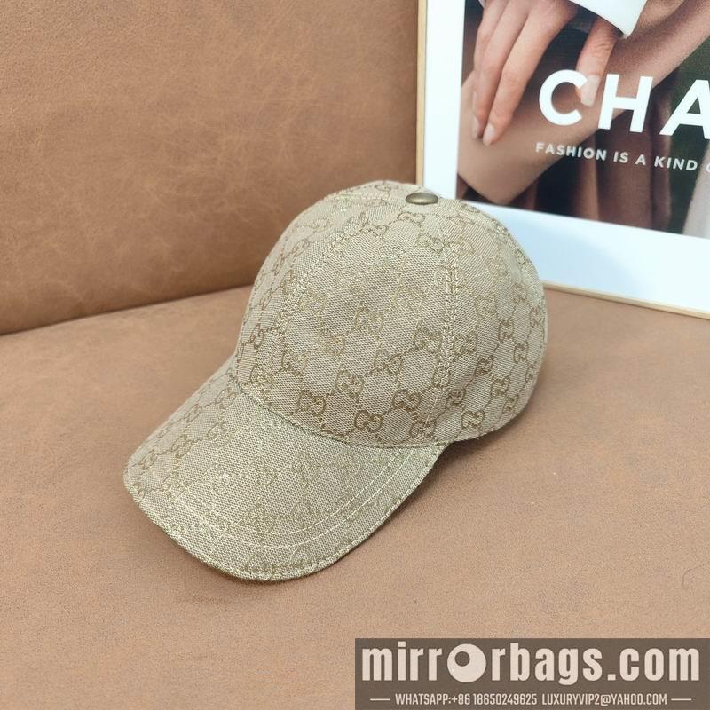 Gucci Hat dx111
