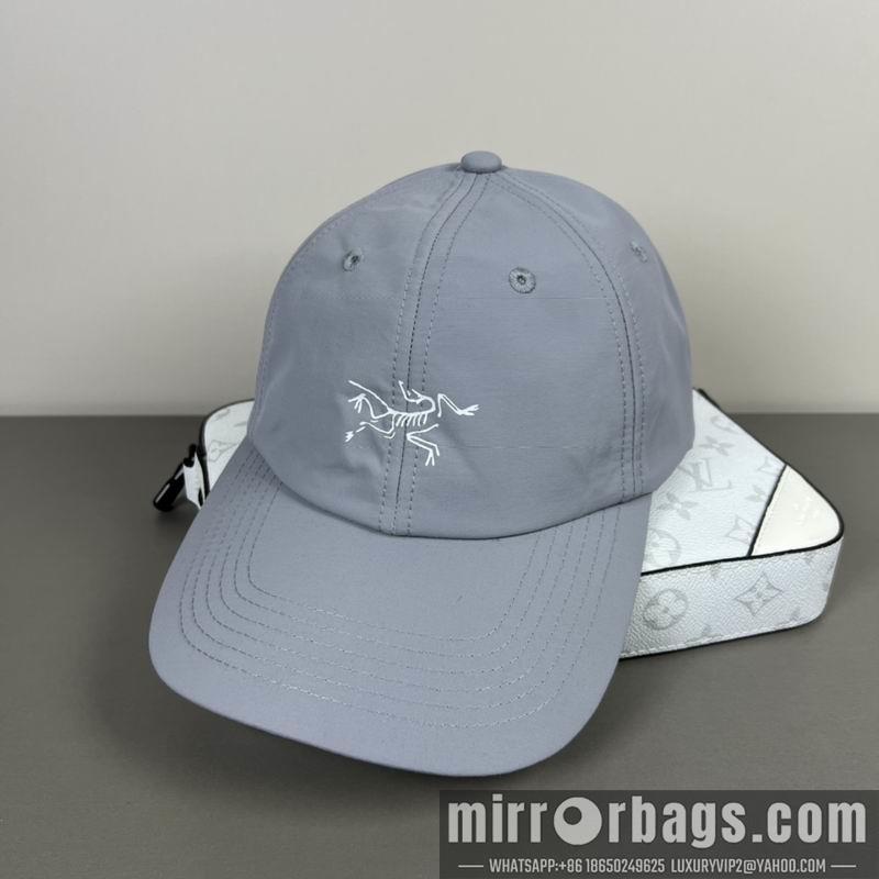 Arcteryx Hat dx20