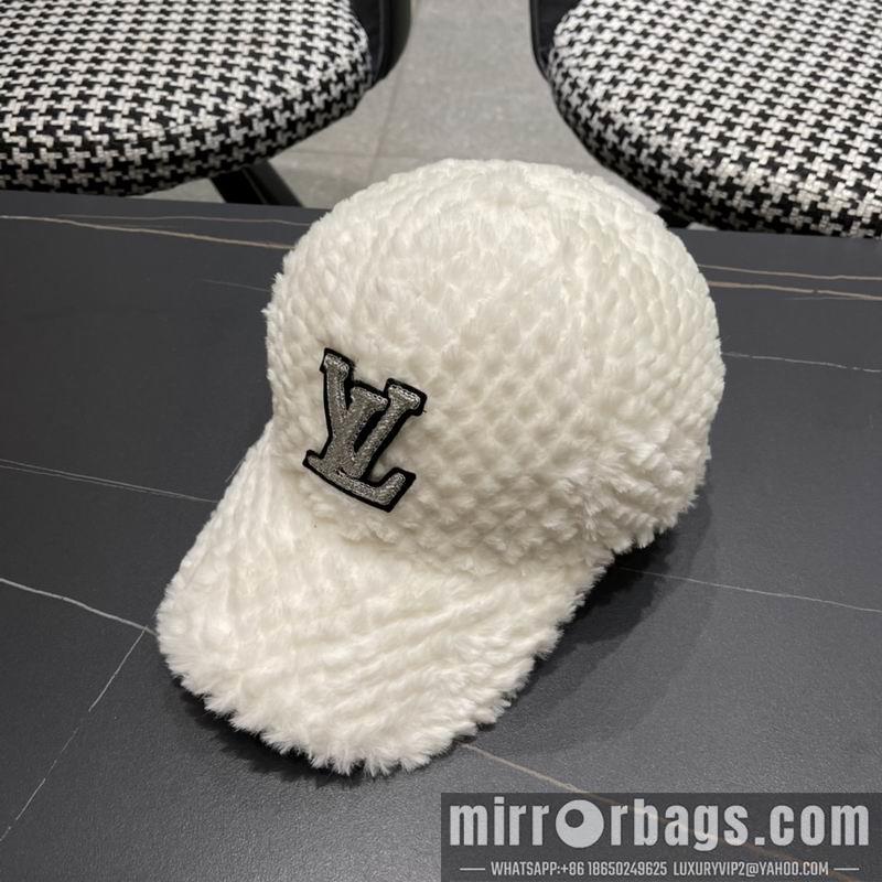 LV Hat 102801