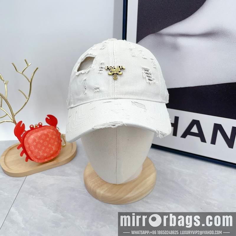 Prada Hat dx13