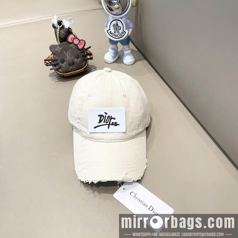Dior Hat 072803