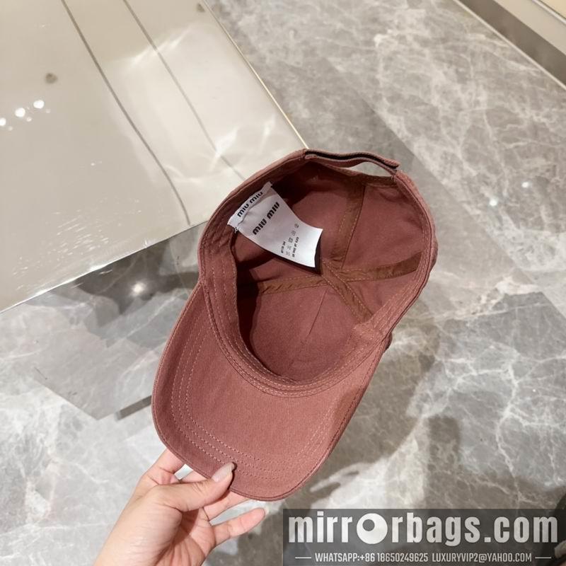 Miumiu Hat dx67
