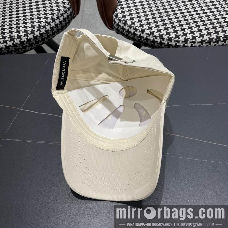 Balenciaga Hat 041404