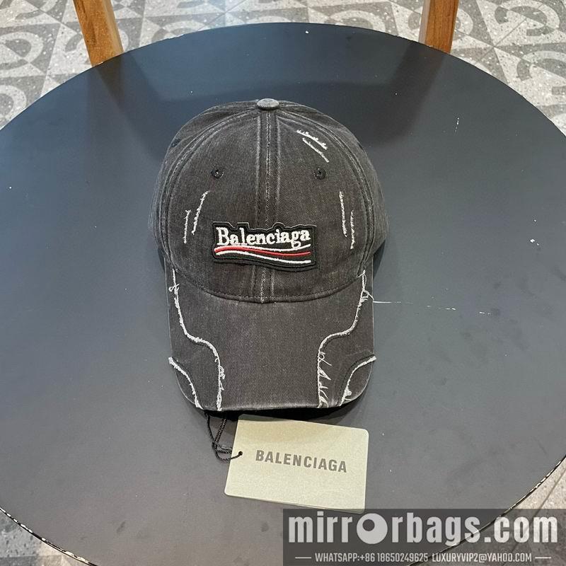 Balenciaga Hat 072303