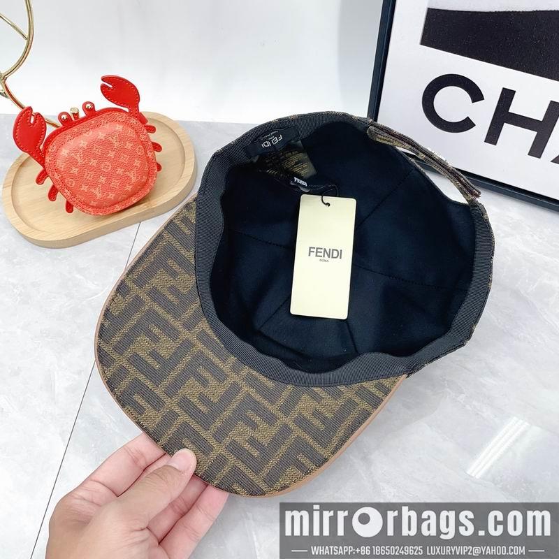 Fendi Hat dx76