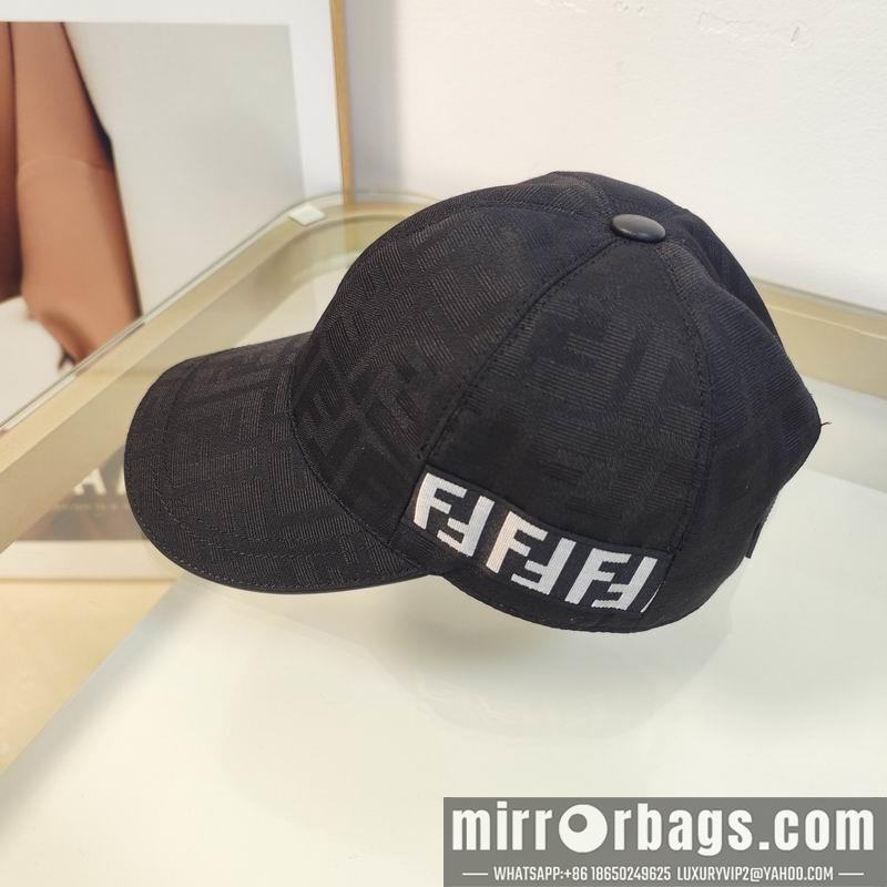 Fendi Hat dx66