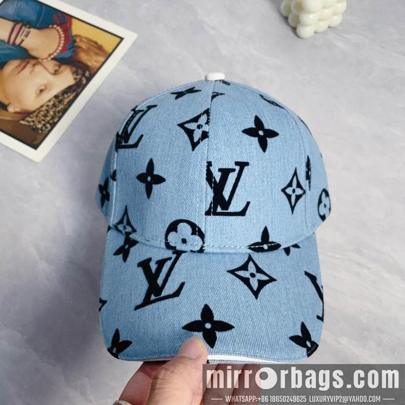 LV Hat dx32