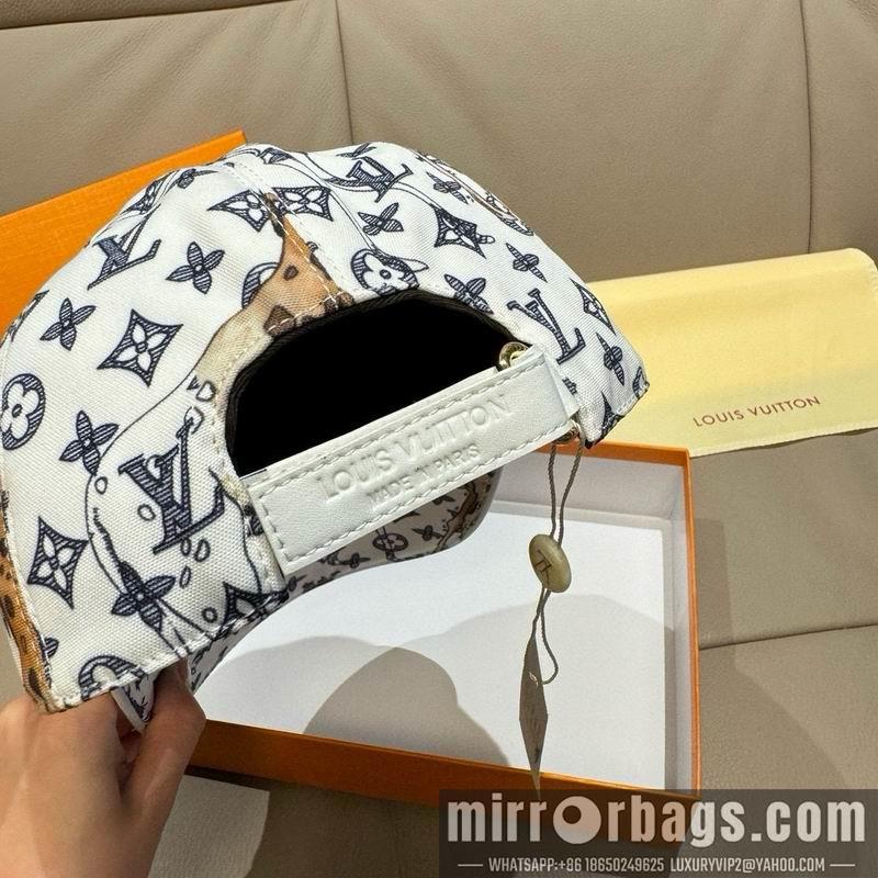 Gucci Hat dx150