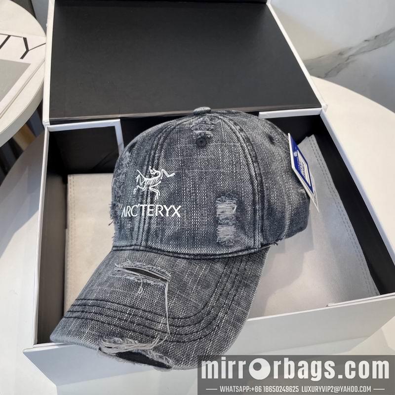 Arcteryx Hat dx18