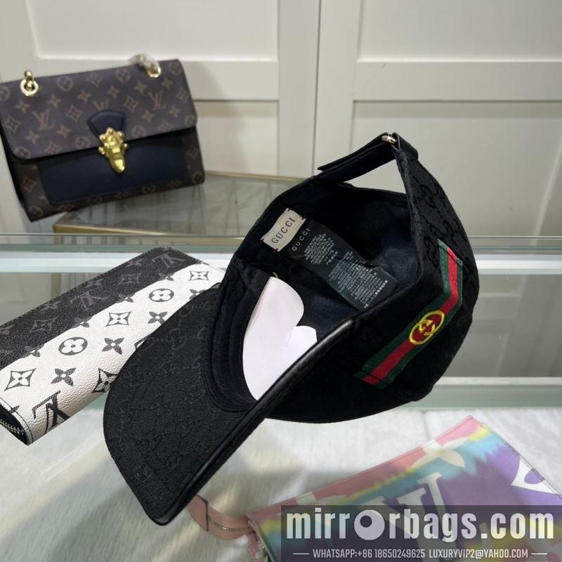 Gucci Hat dx137
