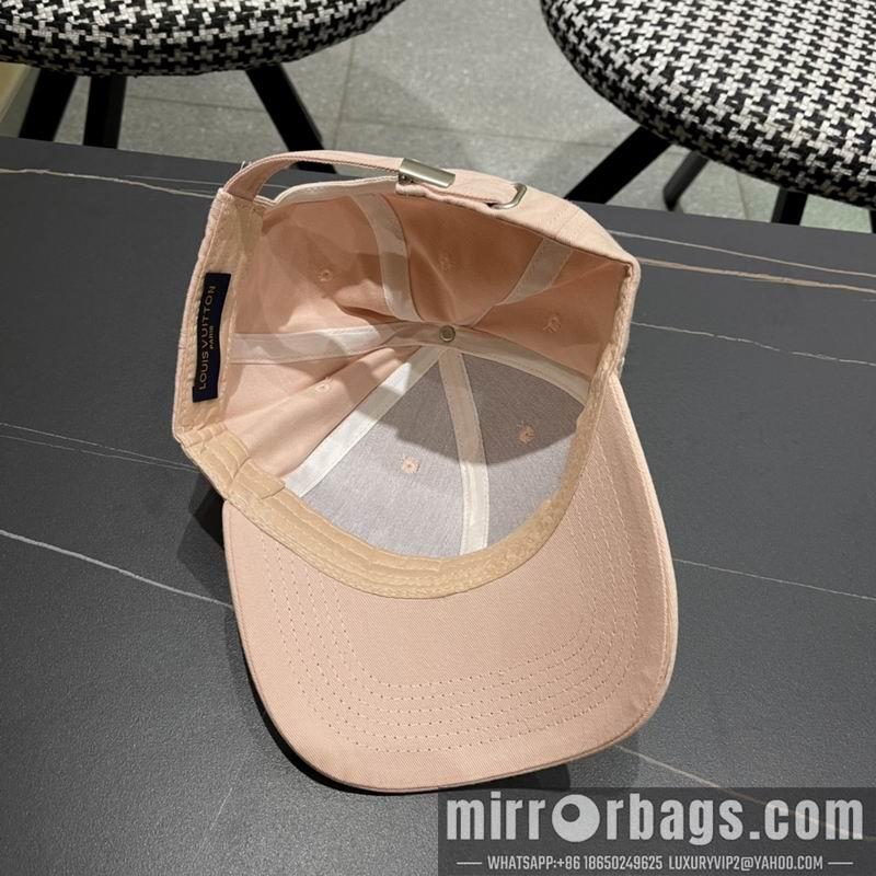 LV Hat 091404