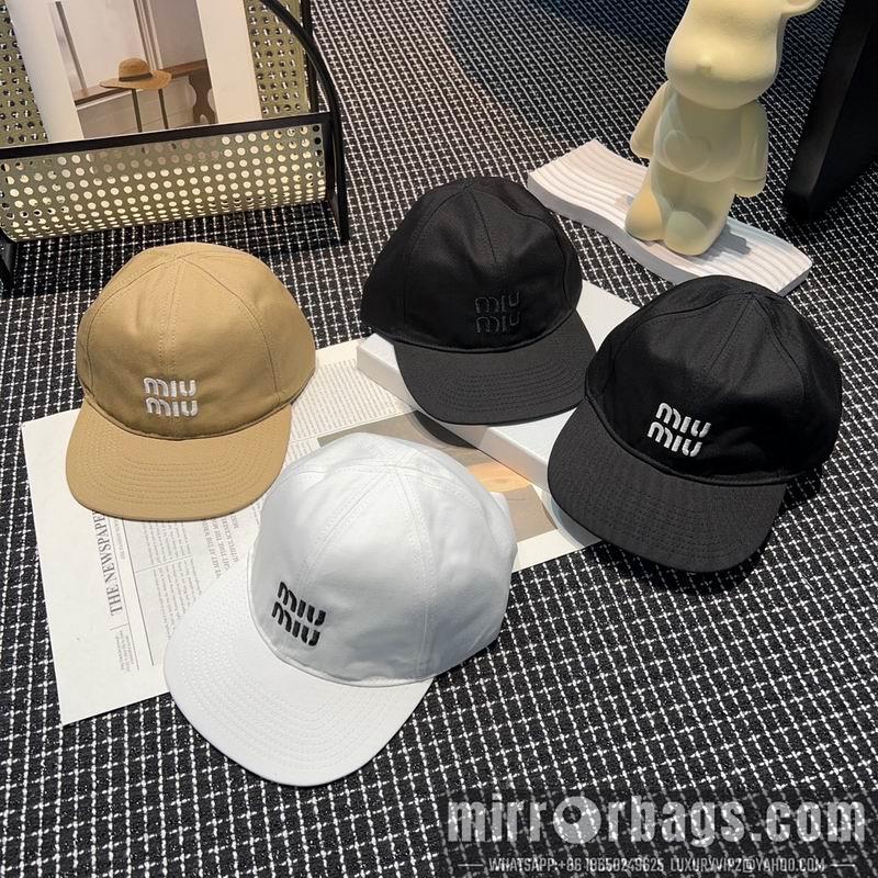 Miumiu Hat dx43
