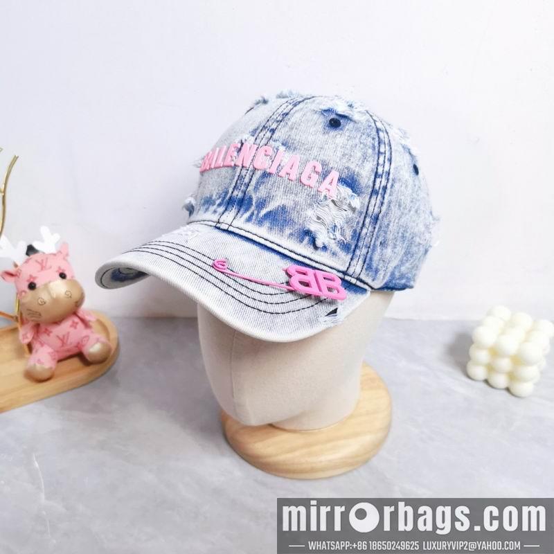 Balenciaga Hat dx30