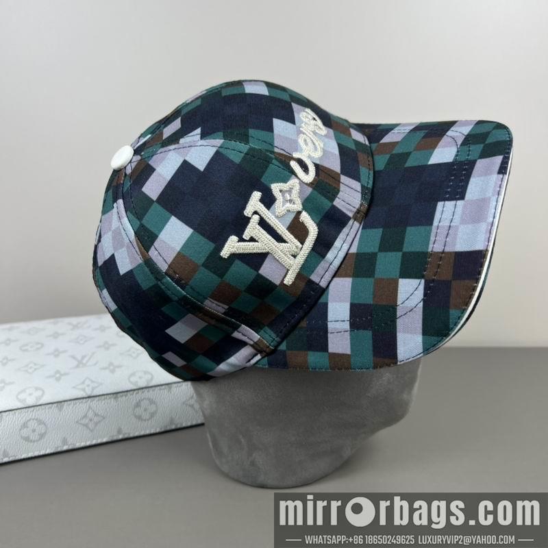 LV Hat dx69