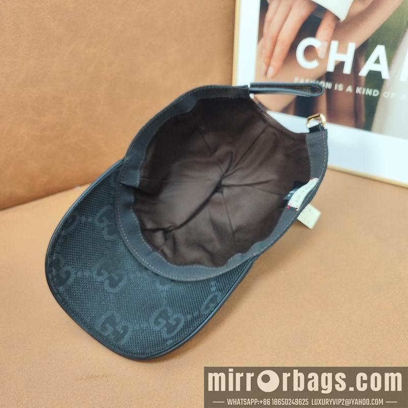 Gucci Hat dx117