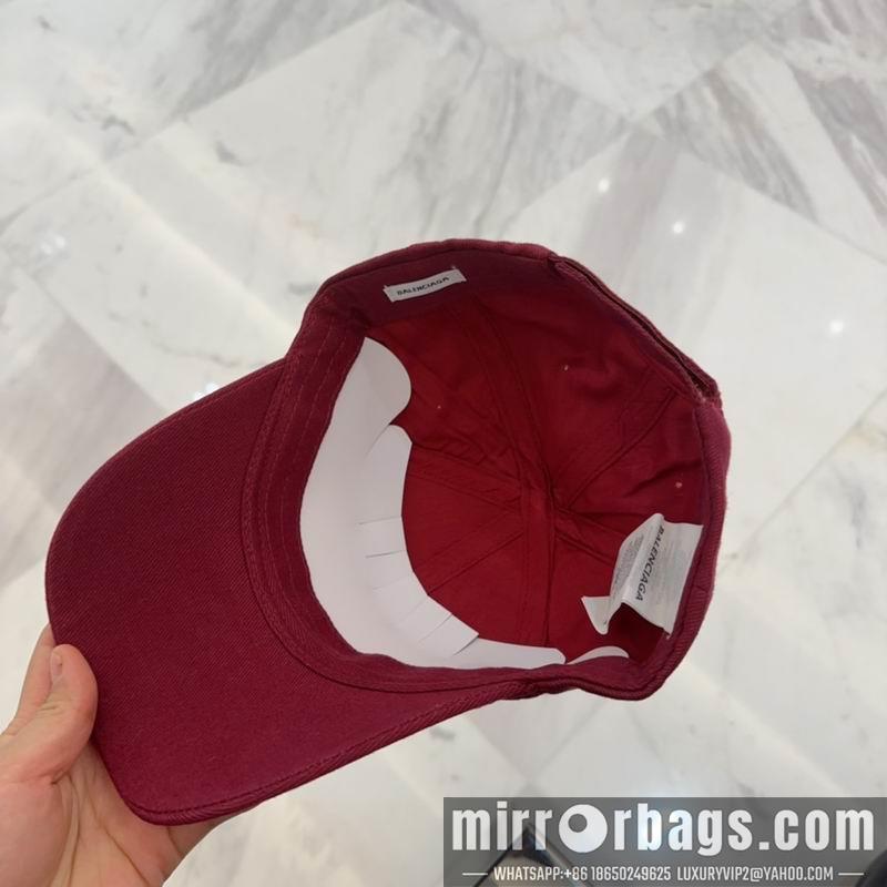 Balenciaga Hat dx75