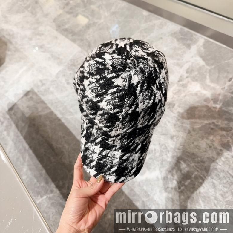 Chanel Hat dxn16