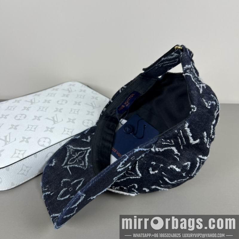 LV Hat dx24