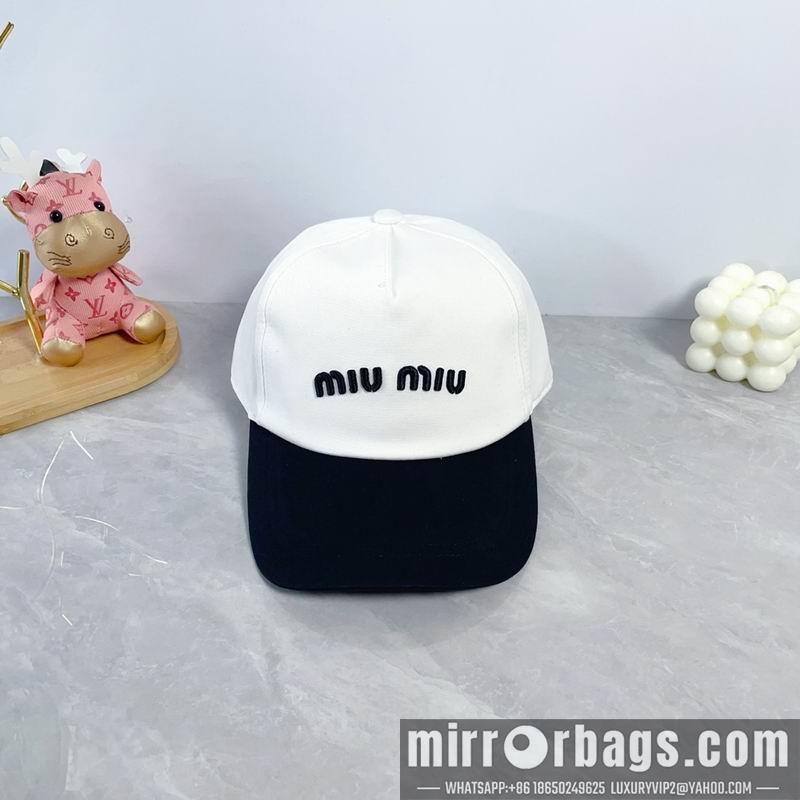 Miumiu Hat dx58