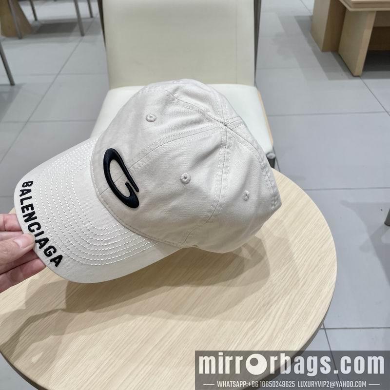 Balenciaga Hat 041403