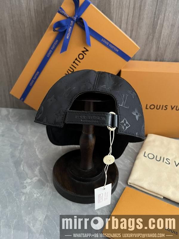 LV Hat dx03