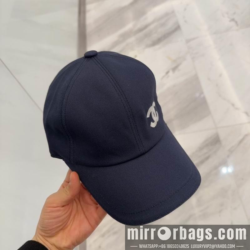 Chanel Hat dx40