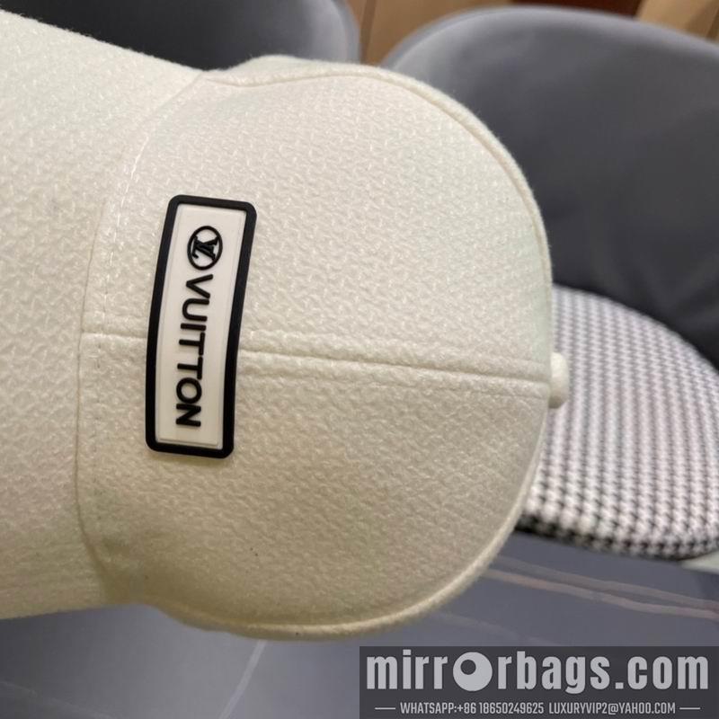 LV Hat 010701