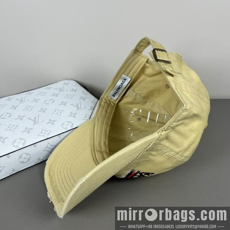 Balenciaga Hat dx27