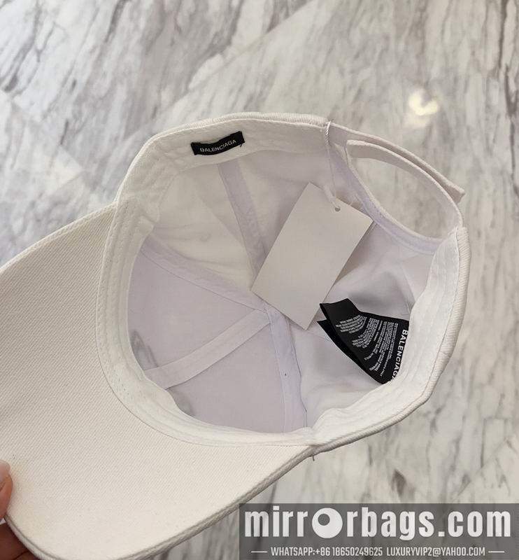 Balenciaga Hat dx52