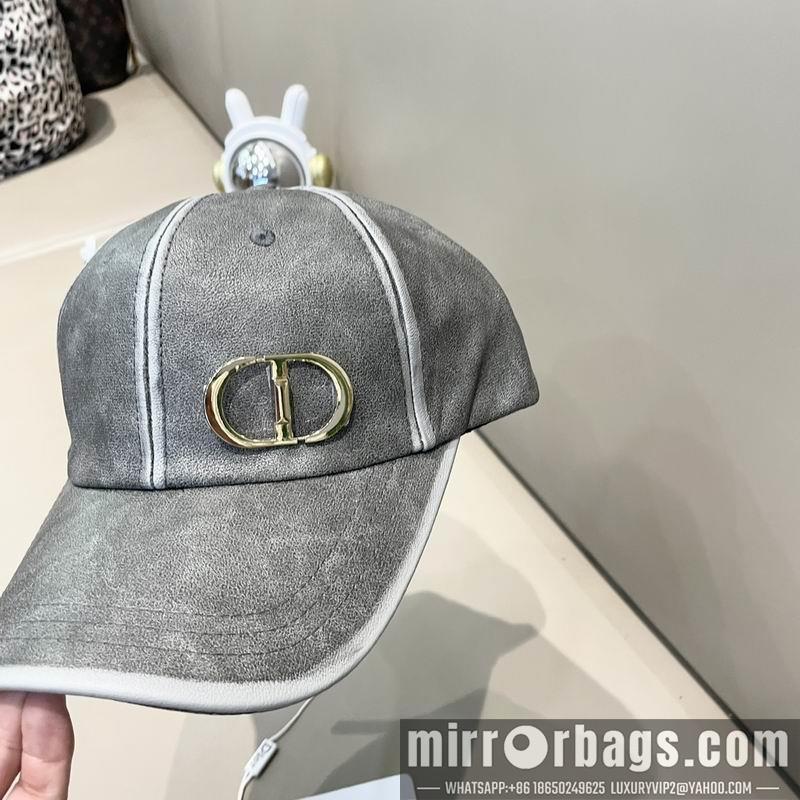 Dior Hat 072802