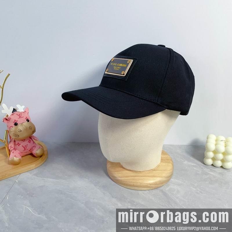 DG Hat dx15