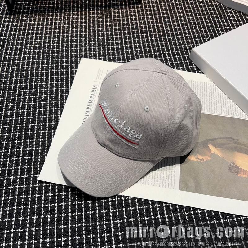 Balenciaga Hat dx25