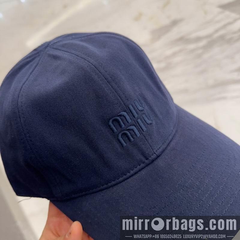 Miumiu Hat dx35