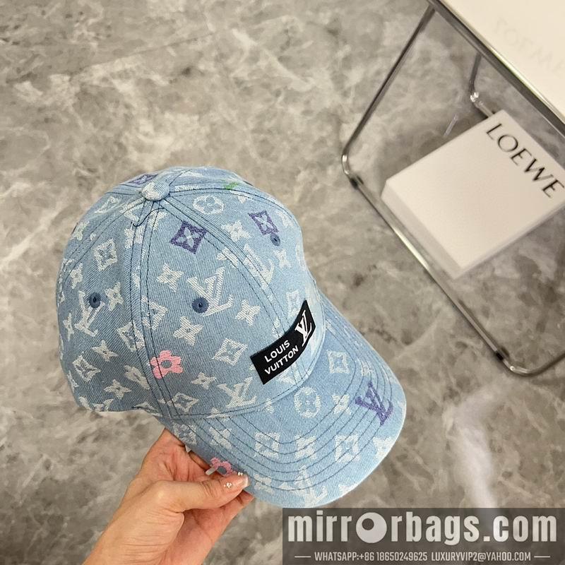 LV Hat 082604