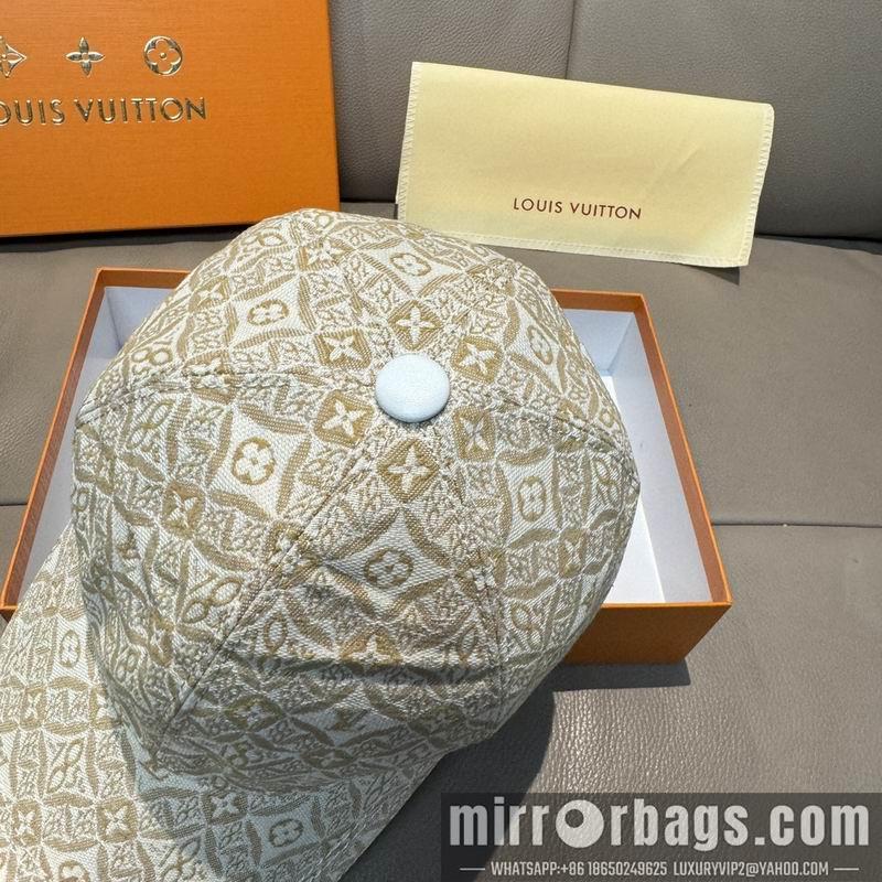 LV Hat dx121