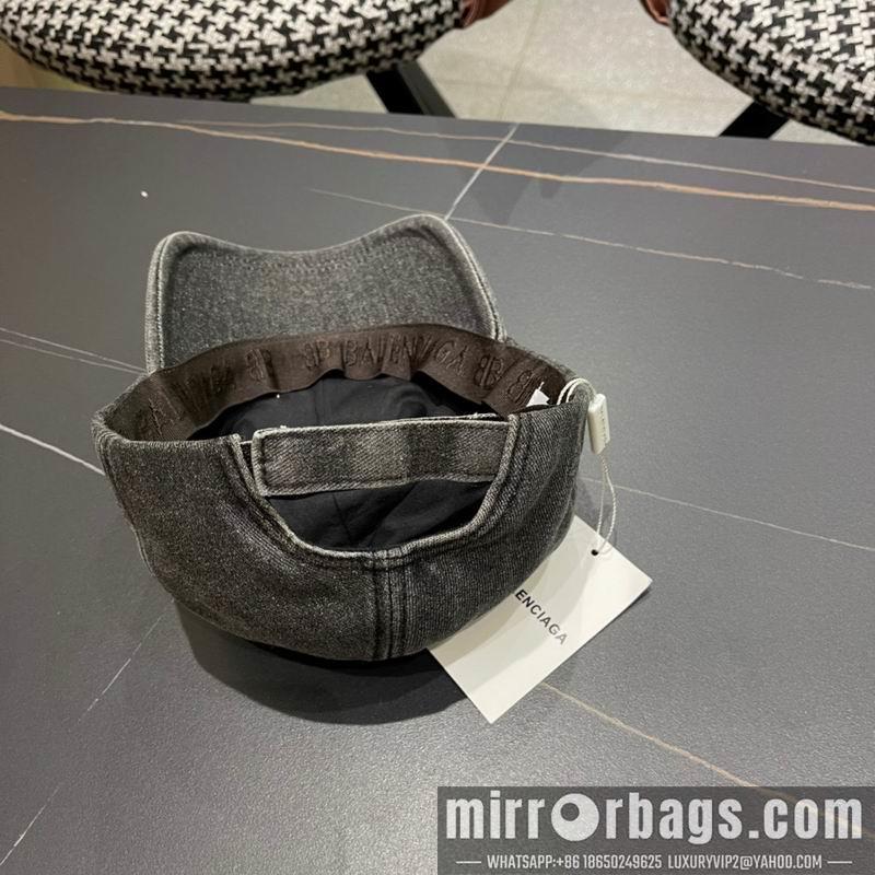 Balenciaga Hat 090602