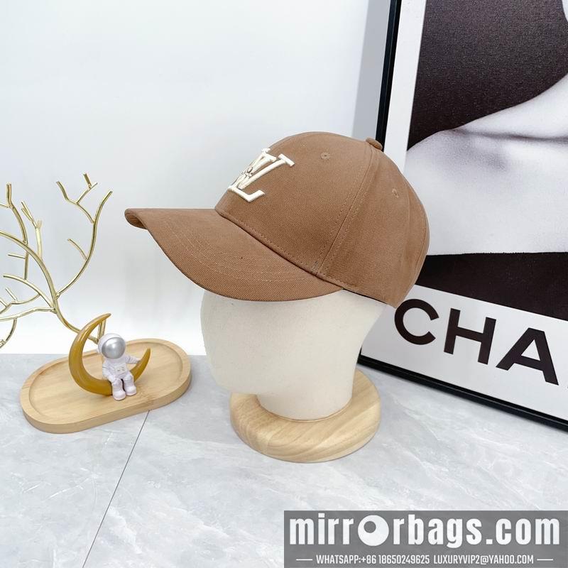 LV Hat dx71