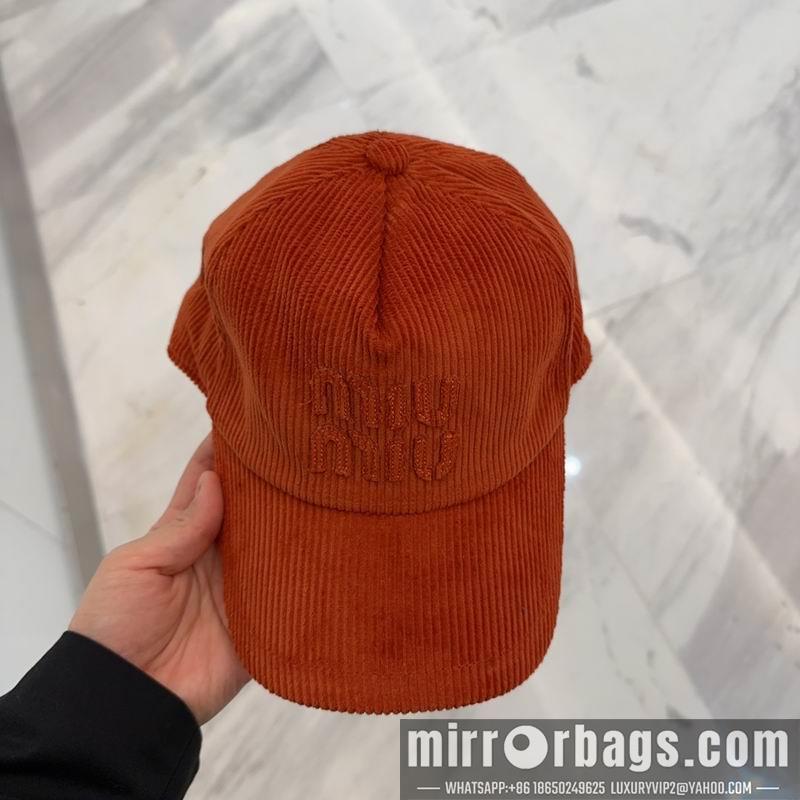 Miumiu Hat dx37