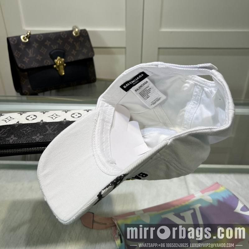 Balenciaga Hat dx57