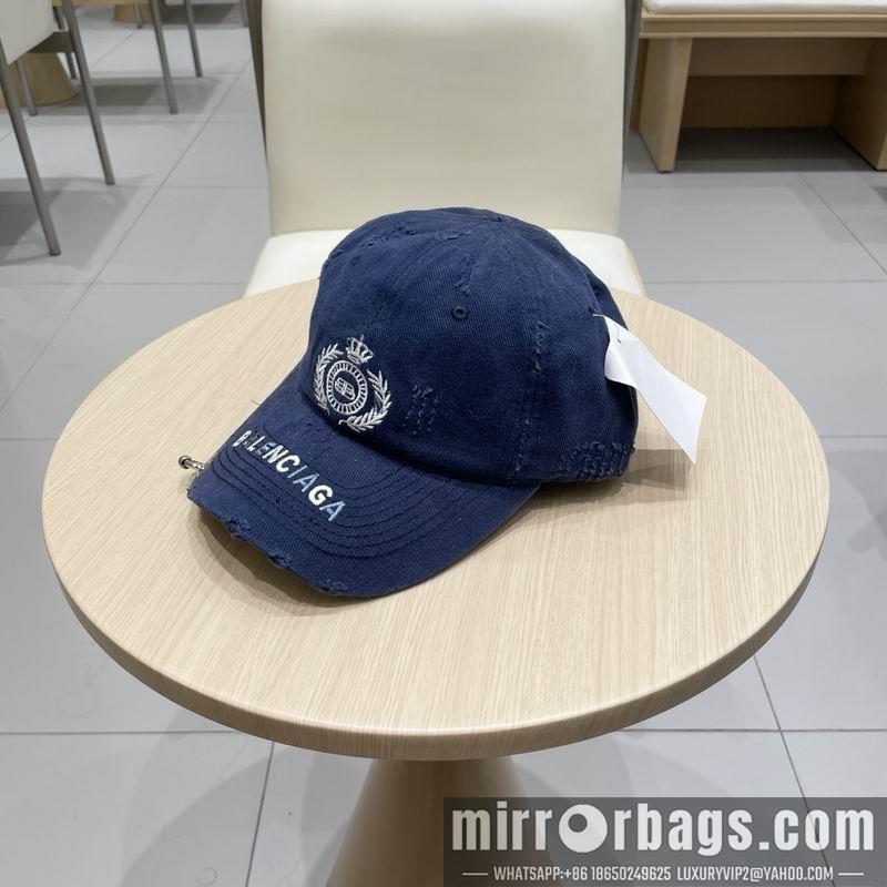 Balenciaga Hat 032001