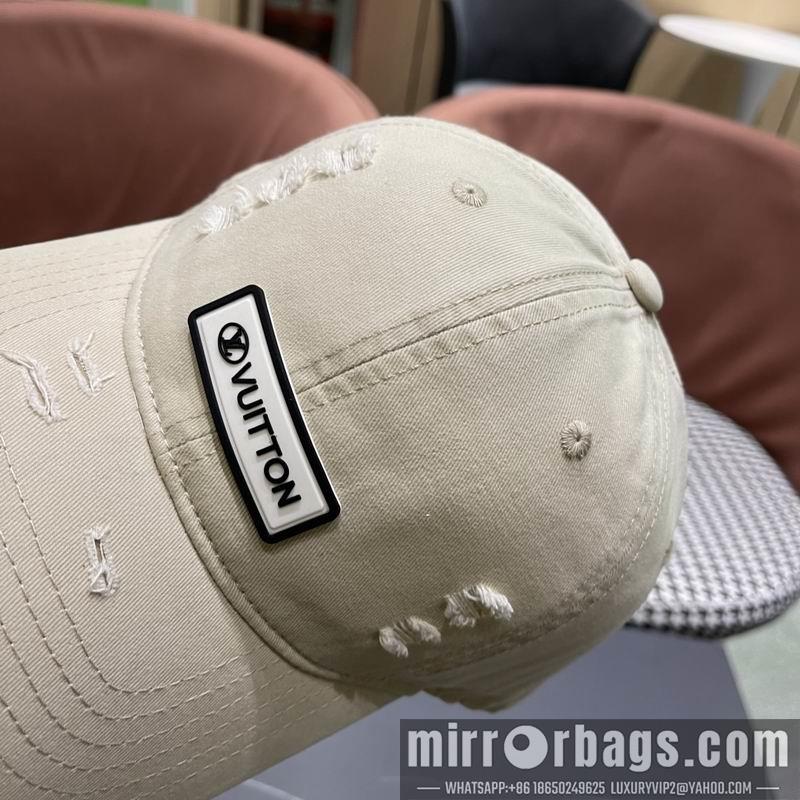 LV Hat 020801