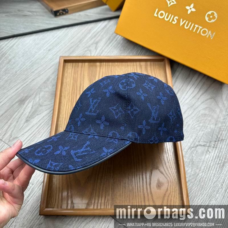 LV Hat dx171