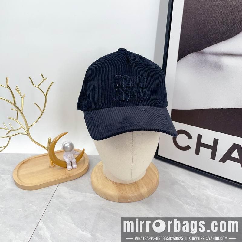 Miumiu Hat dx34